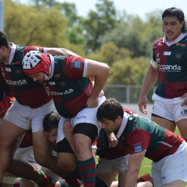 CAR Coanda se queda a las puertas del triunfo en el derbi contra Mairena: 20-14